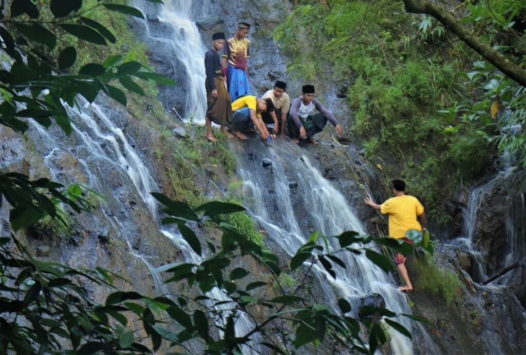 Curug Tenjong, Potensi Wisata di Ciharashas